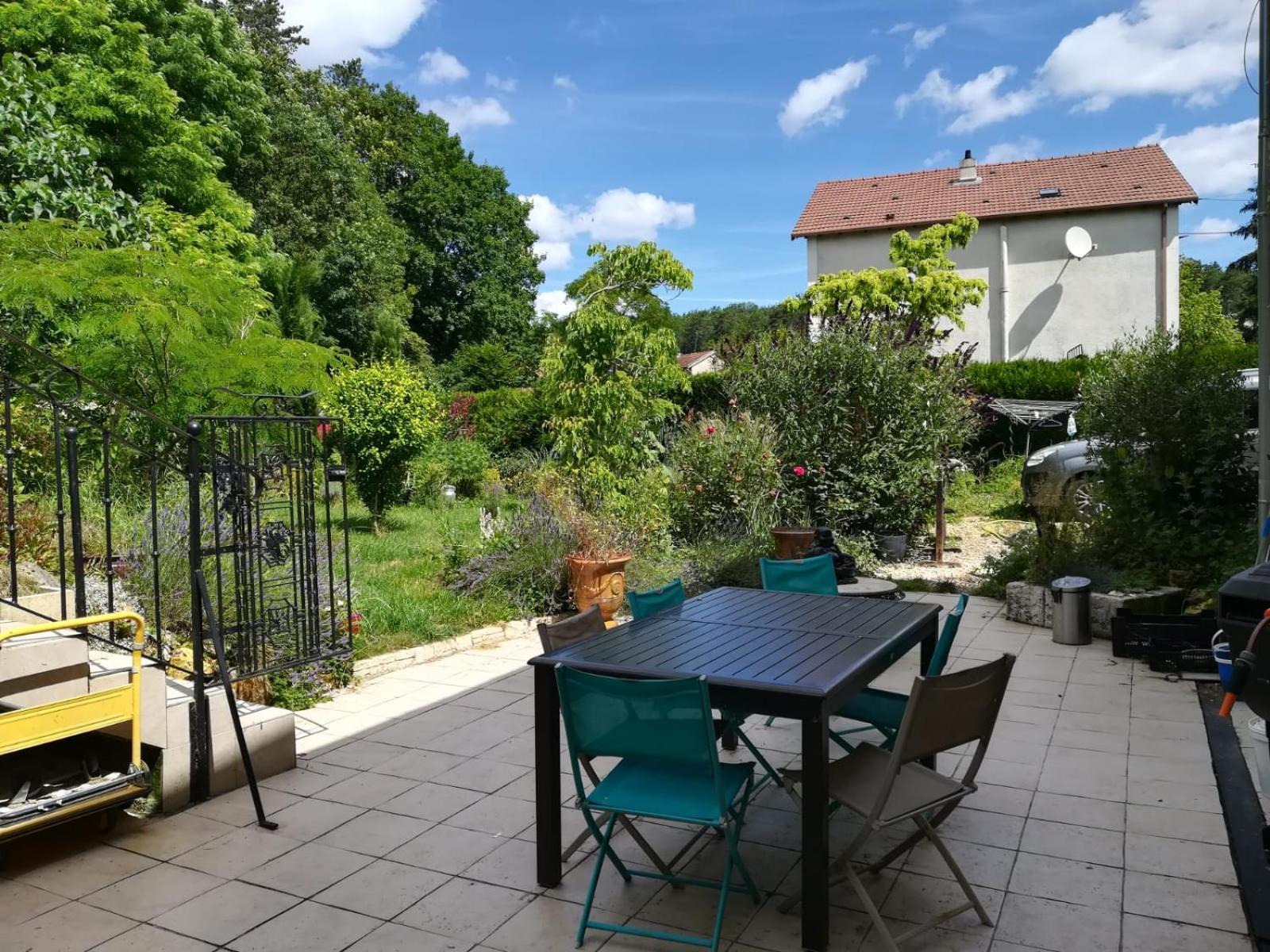 Apiculteur Loue 2 Chambres Dans Cadre Verdoyant Pagny-sur-Meuse Bagian luar foto